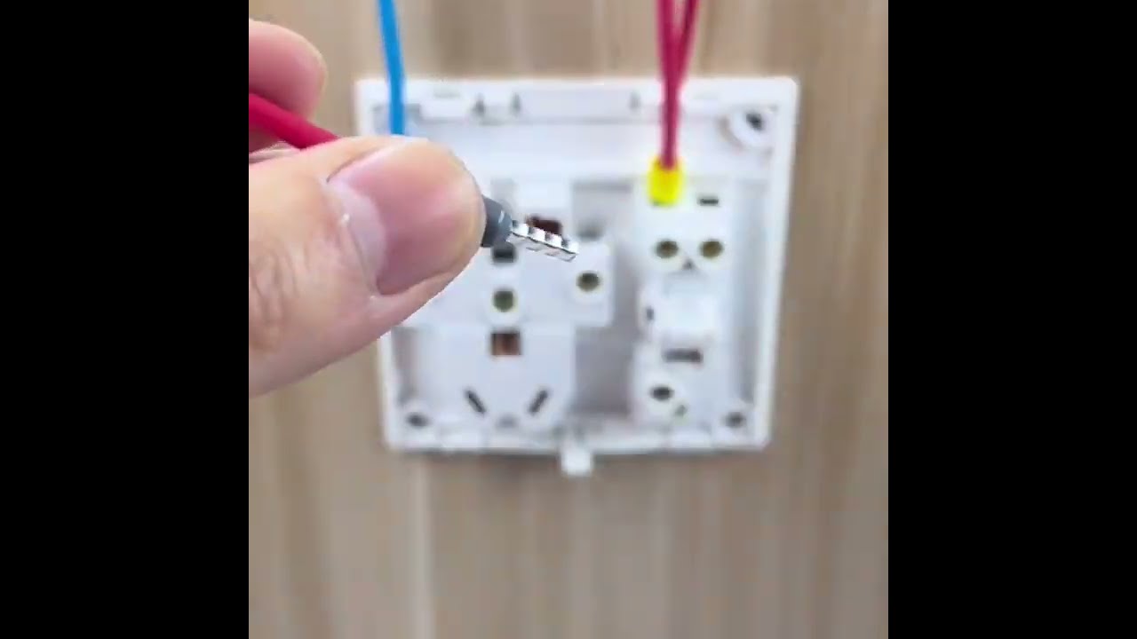 Bộ Đầu Nối Điện Chuyên Dụng: Đầu Cốt Dây, Ống Crimp, Terminal Block Cho Tự Động Hóa